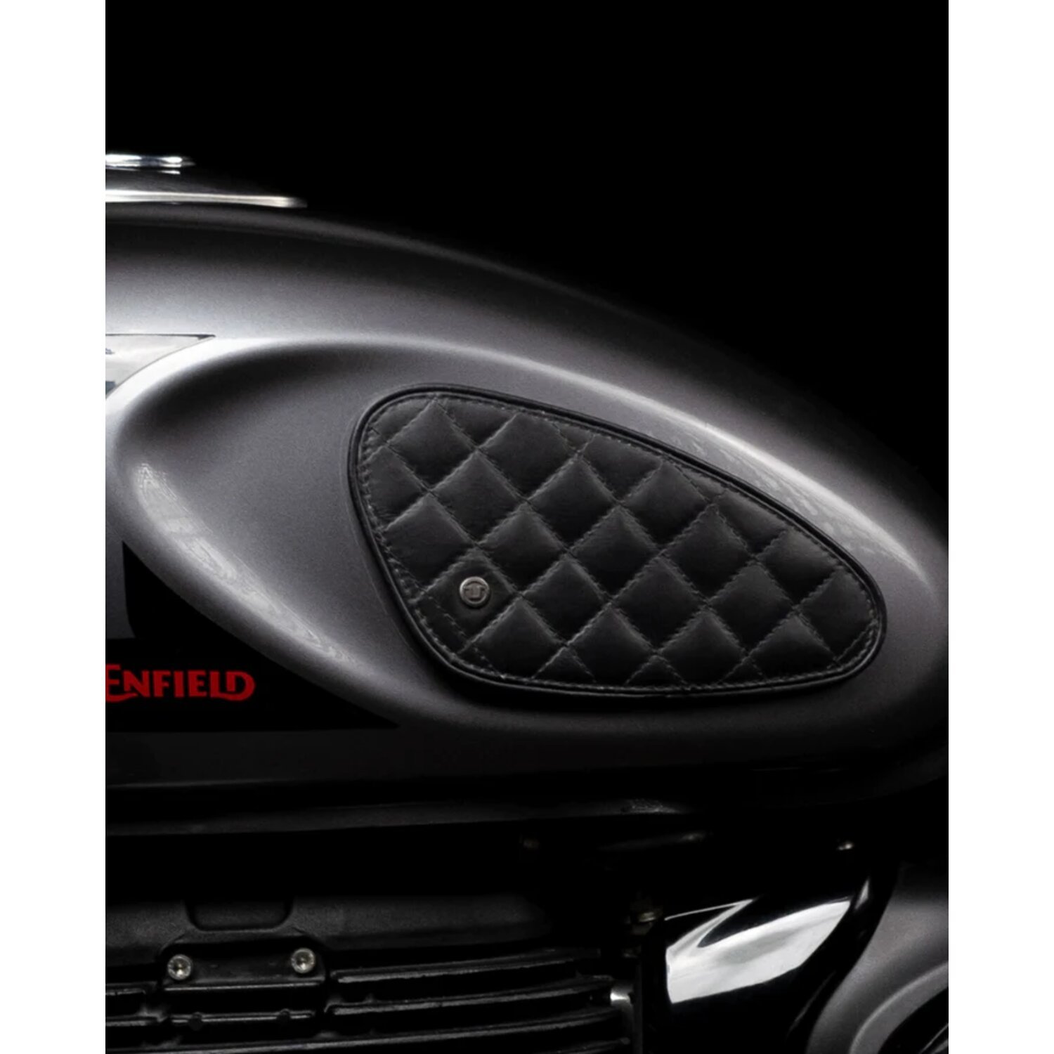 Trip Machine, Diamond leather gas tank pad set, Black