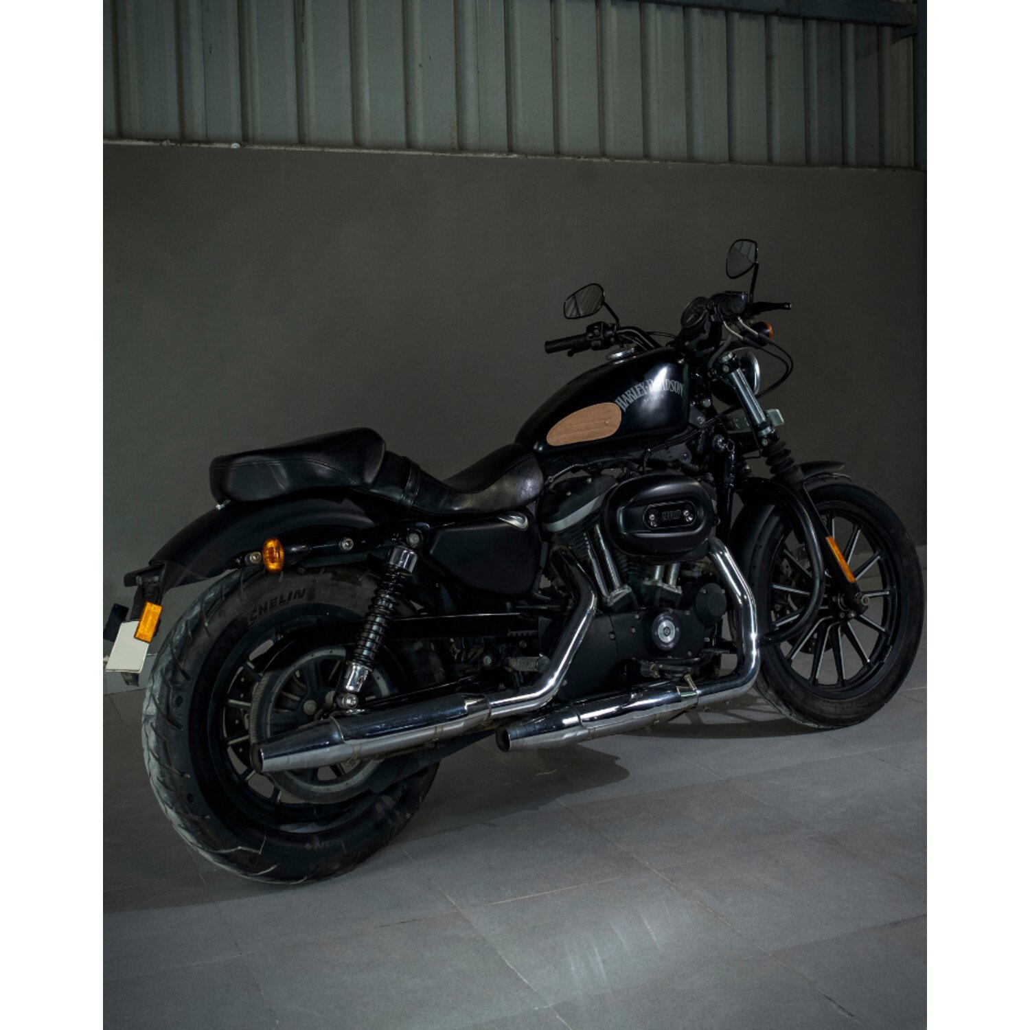 Trip Machine, Mini Classic leather tank pads, tobacco