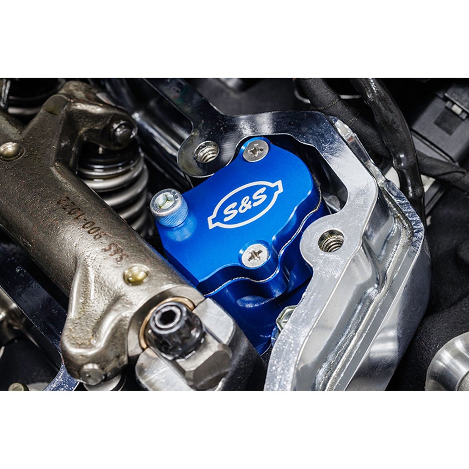 S&S, billet head breather kit for M8