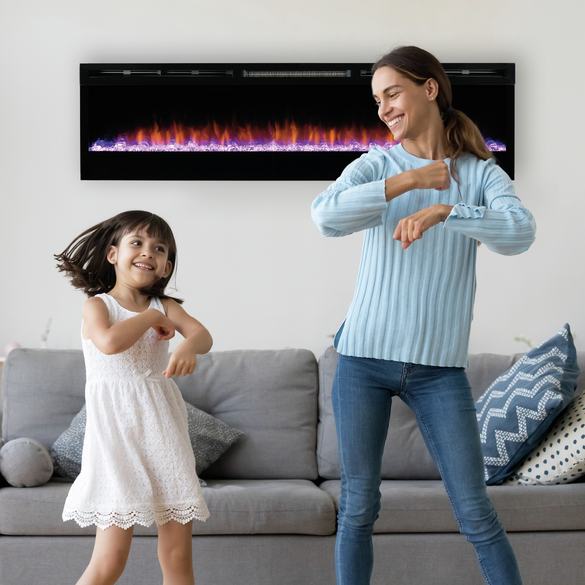 Prism lineaire elektrische haarden vormen een sprankelende toevoeging aan je muur. De vlammen komen uit een bed met een diamantachtige decoratie die in vele kleuren kan worden verlicht.