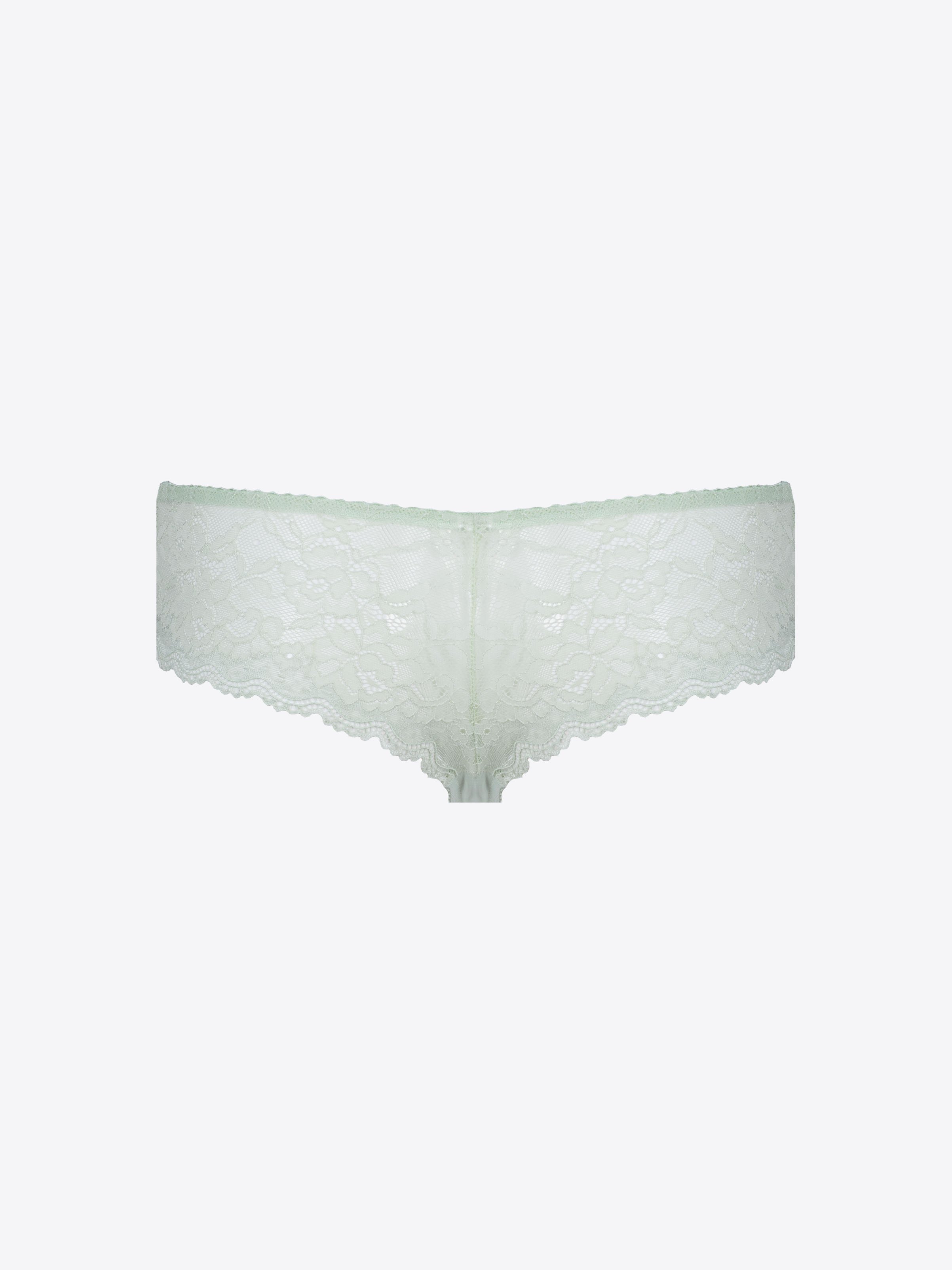Claudia Hipster String