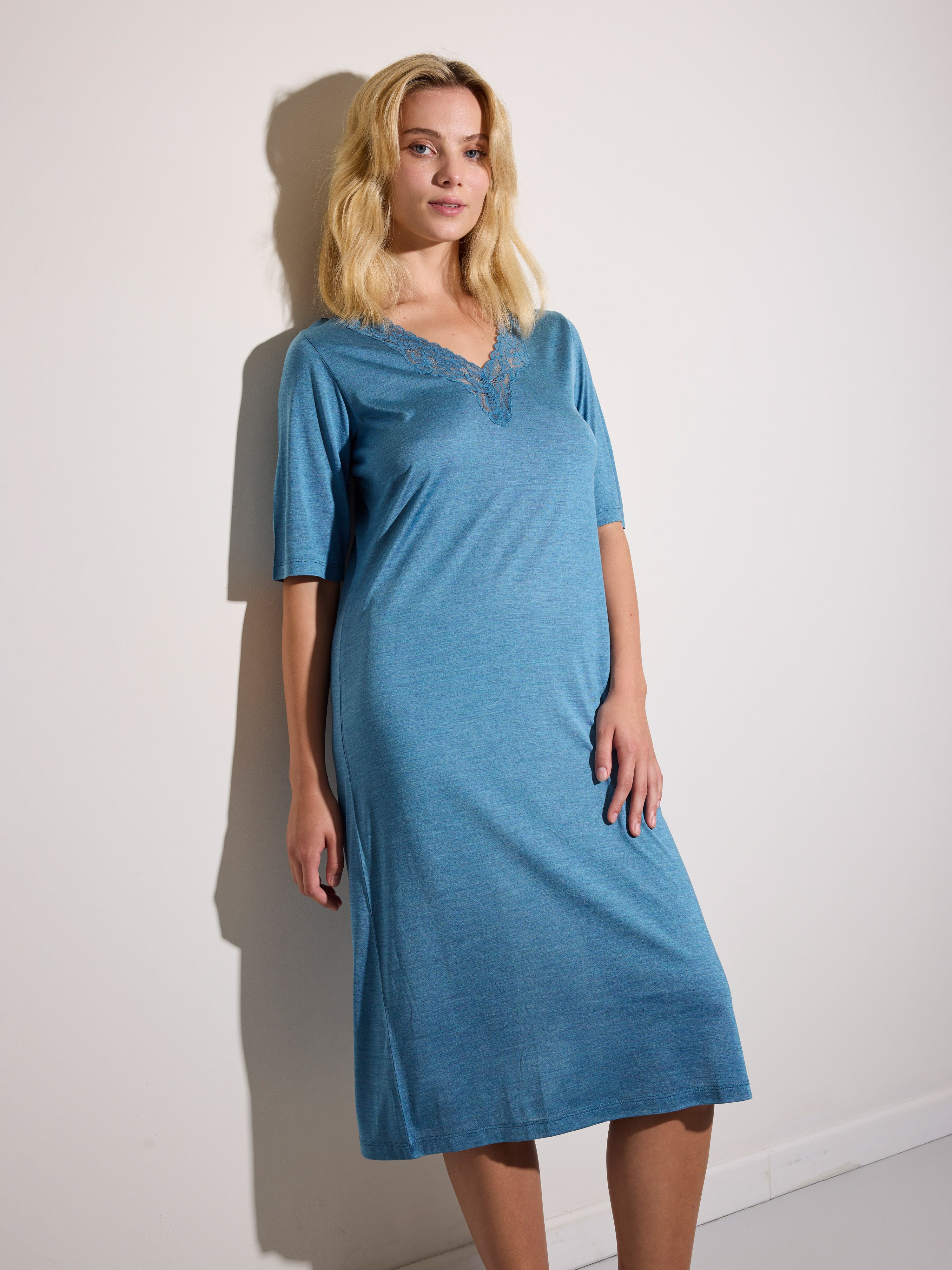 Salandra Nightgown