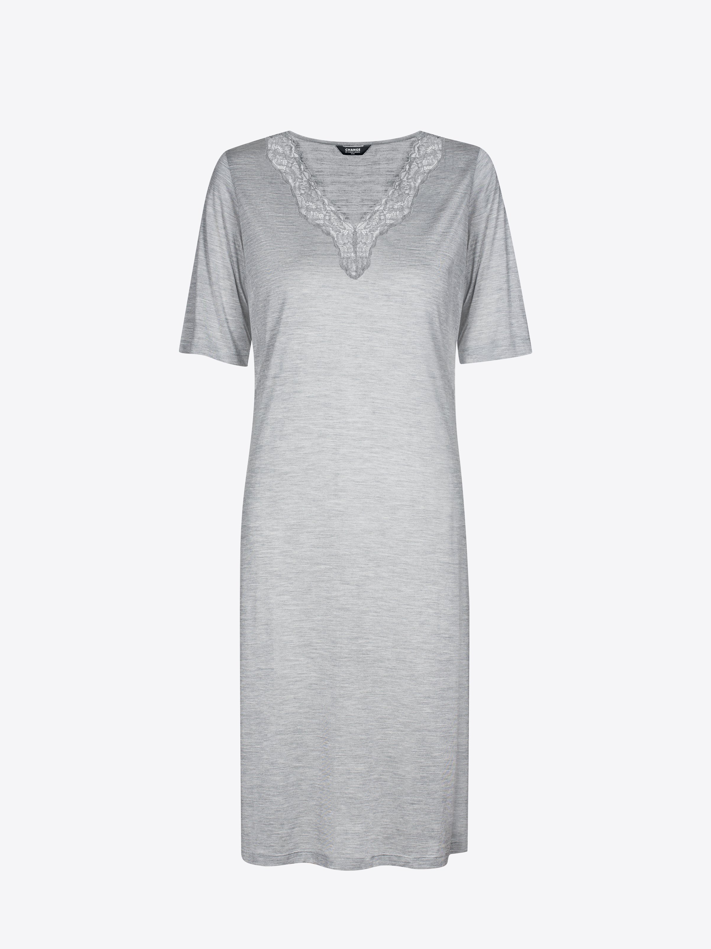 Salandra Nightgown