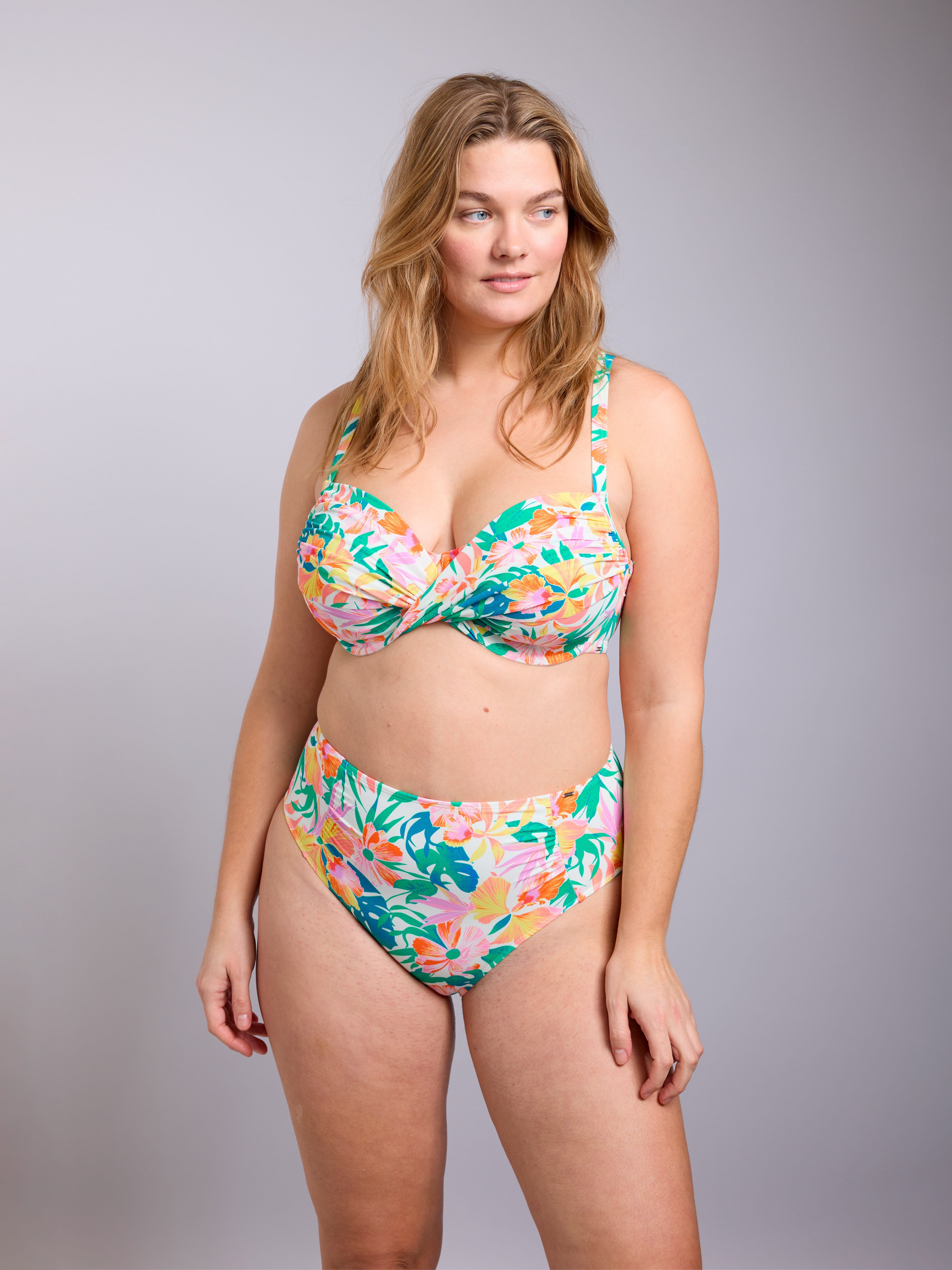 Capri High Waist Tai Bikini Bottom