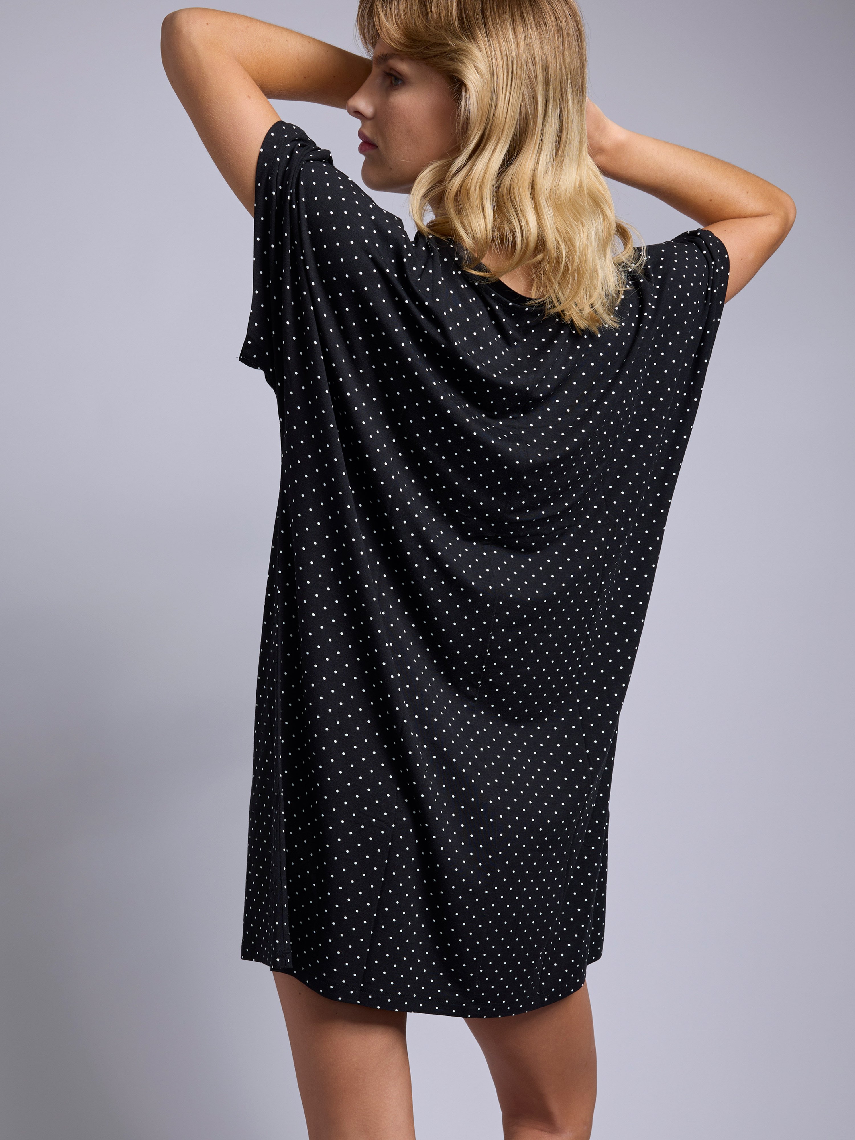 Lily Short Sleeve Nightgown