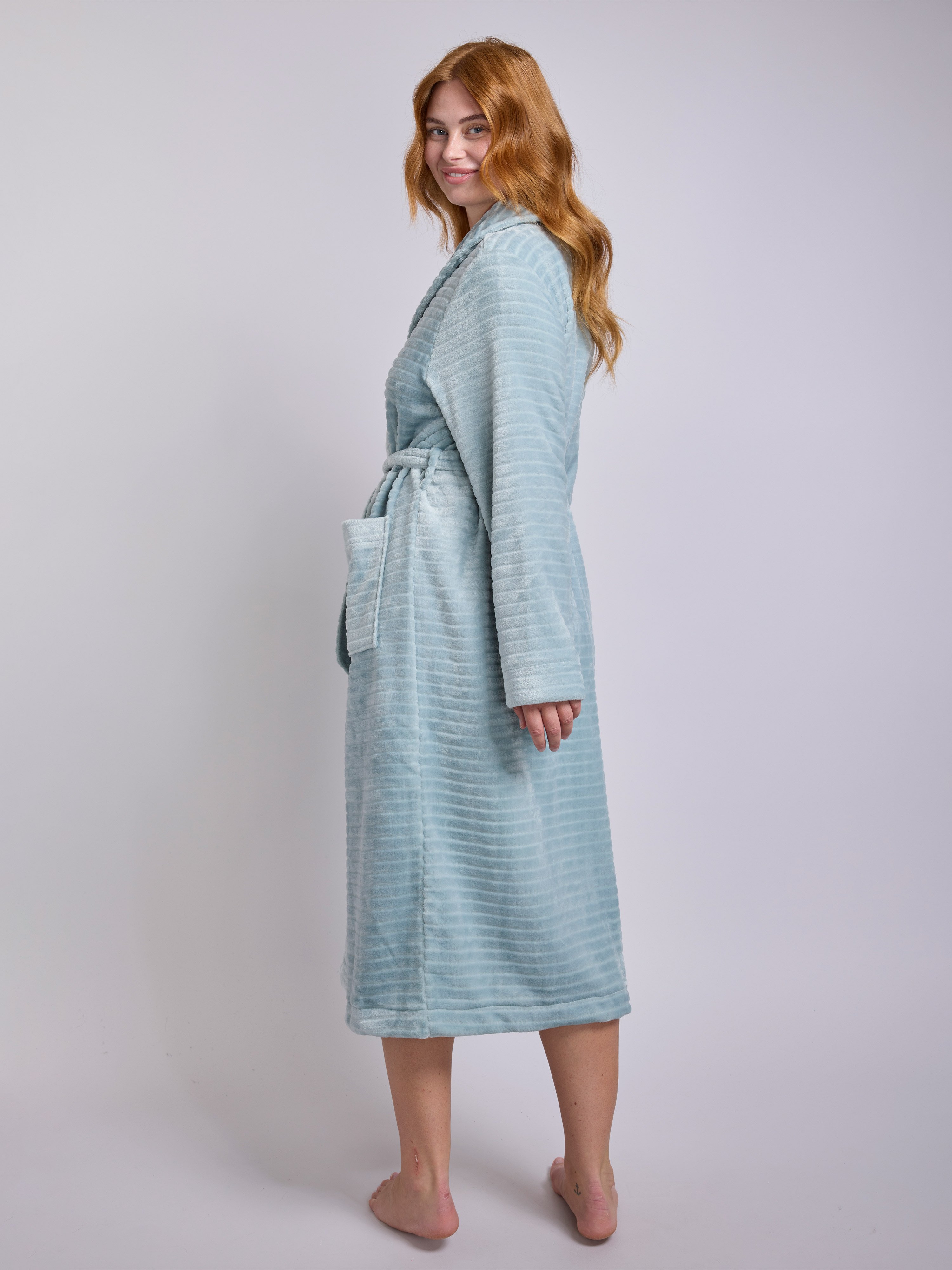 Parker Long Sleeve Robe