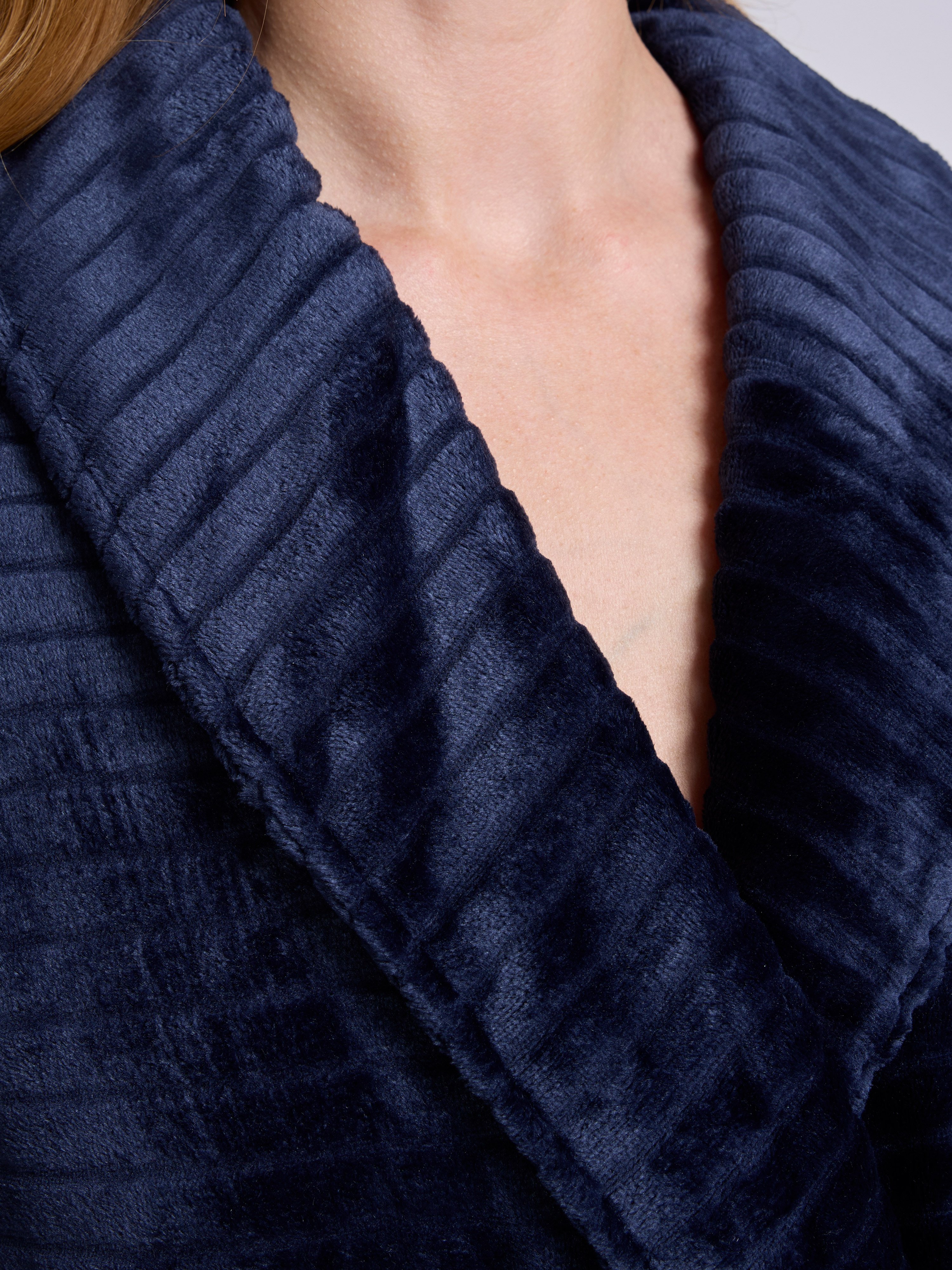 Parker Long Sleeve Robe