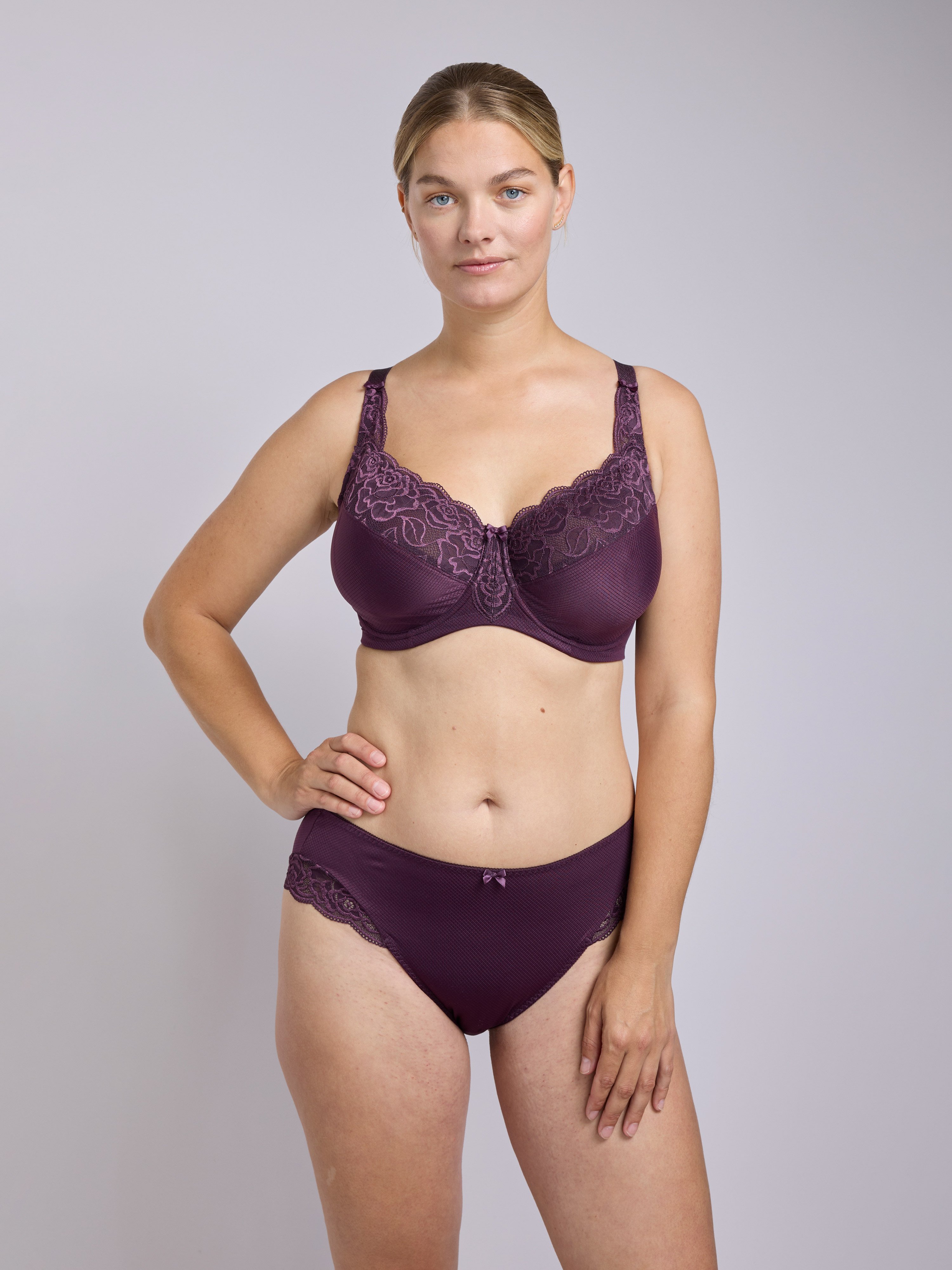 Florence Full Support Cup Bra
