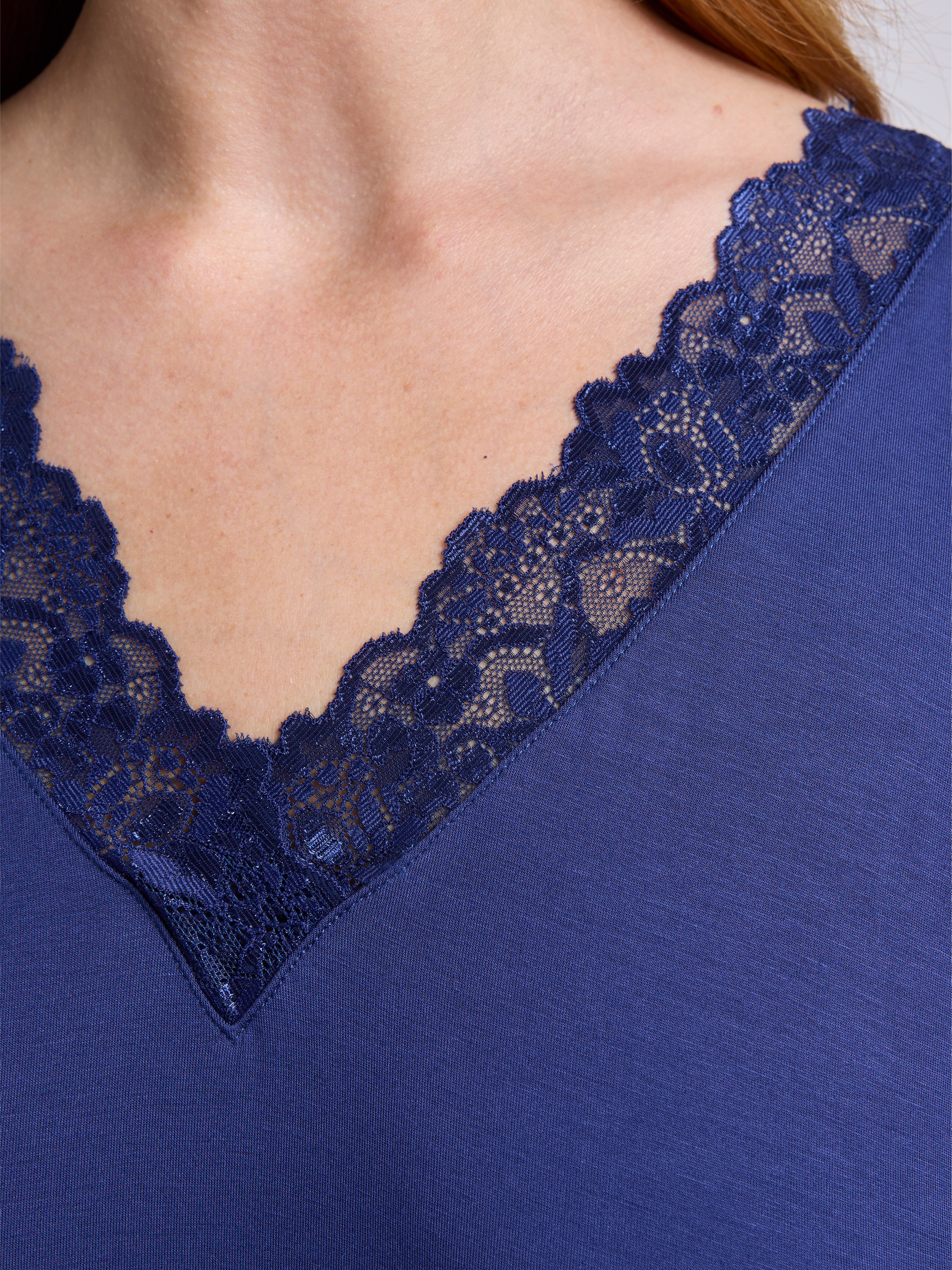 Lily V Neck Nightgown