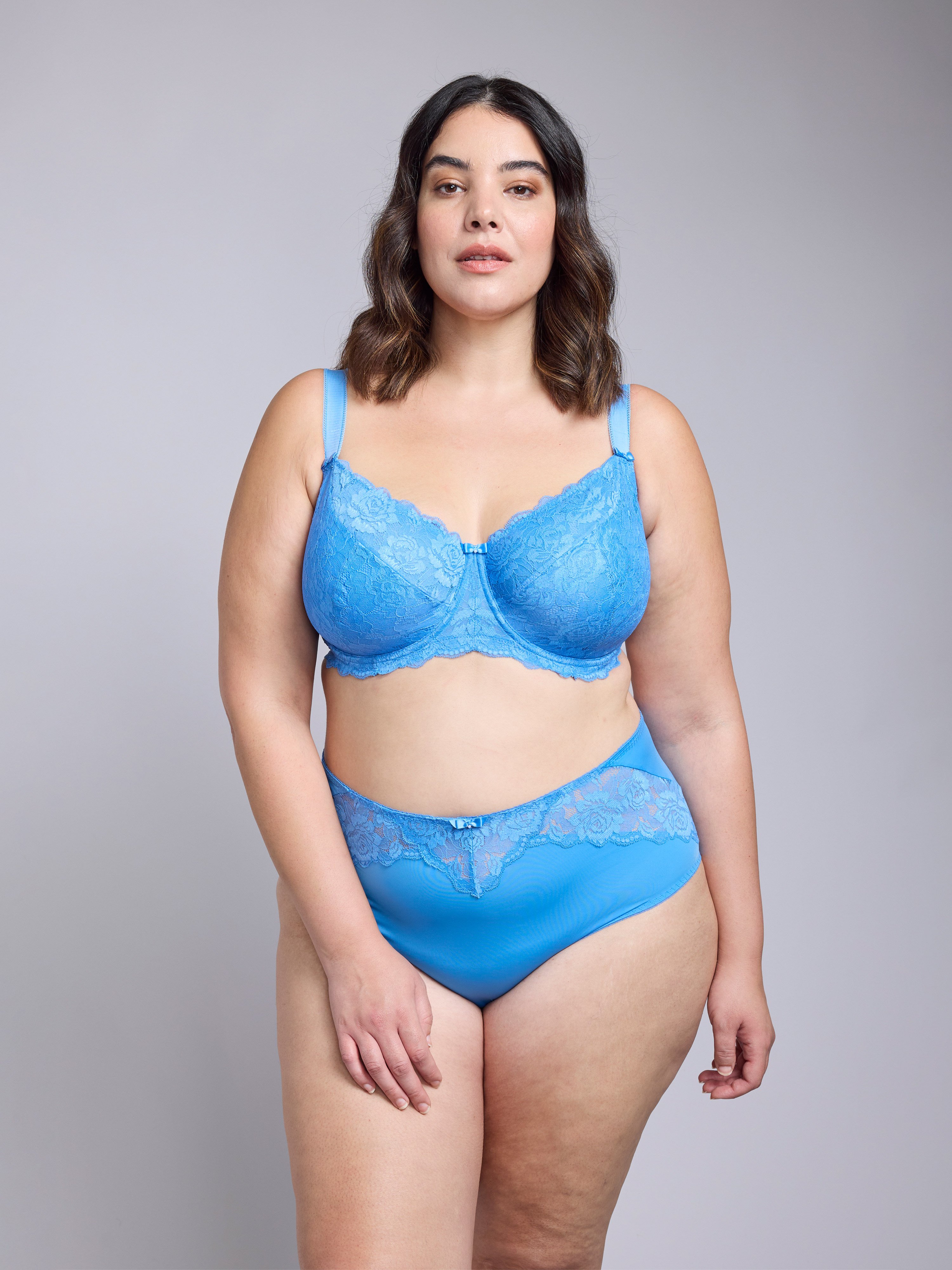 Lissi High Waist Tai