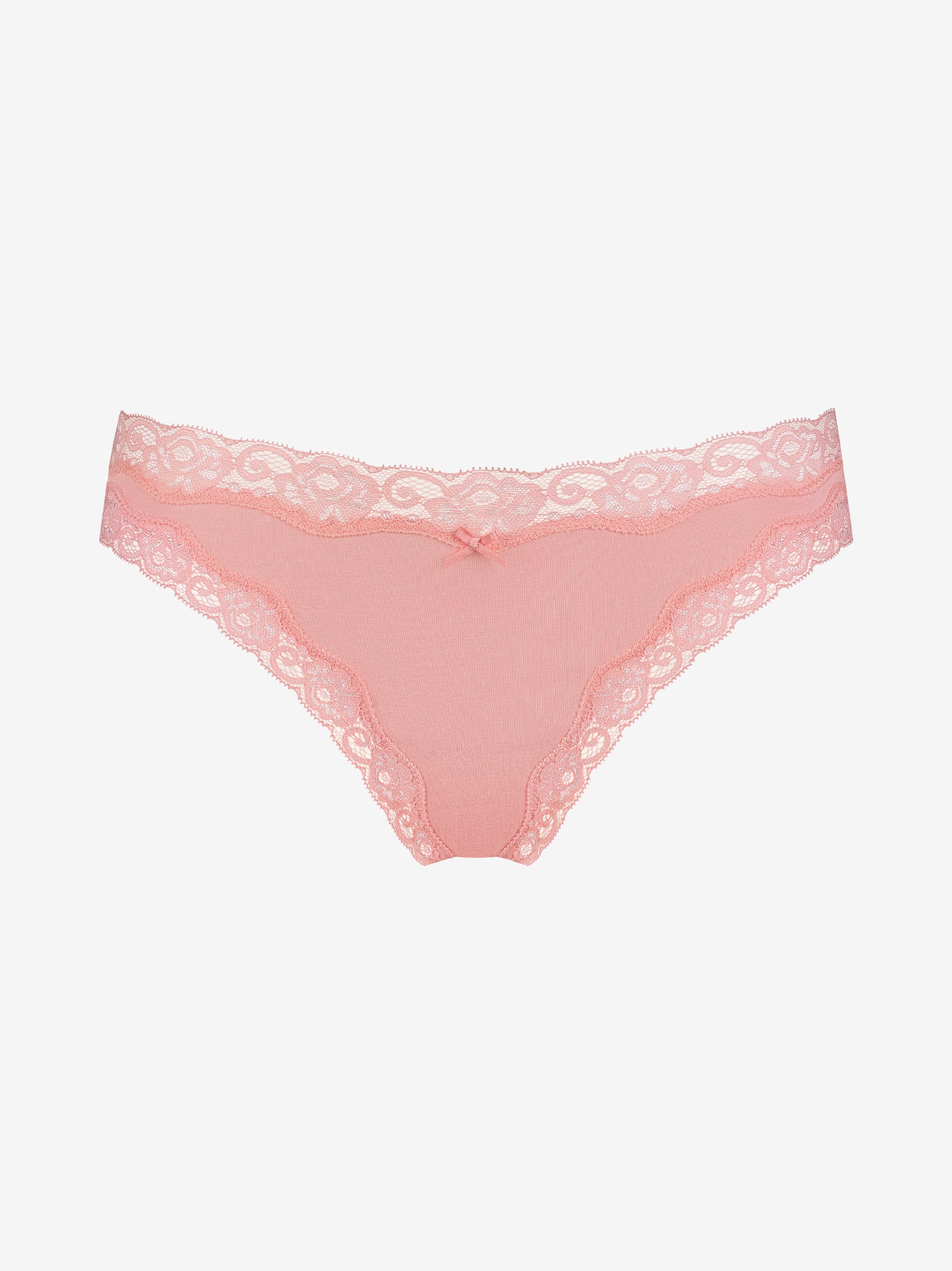 Dolly String