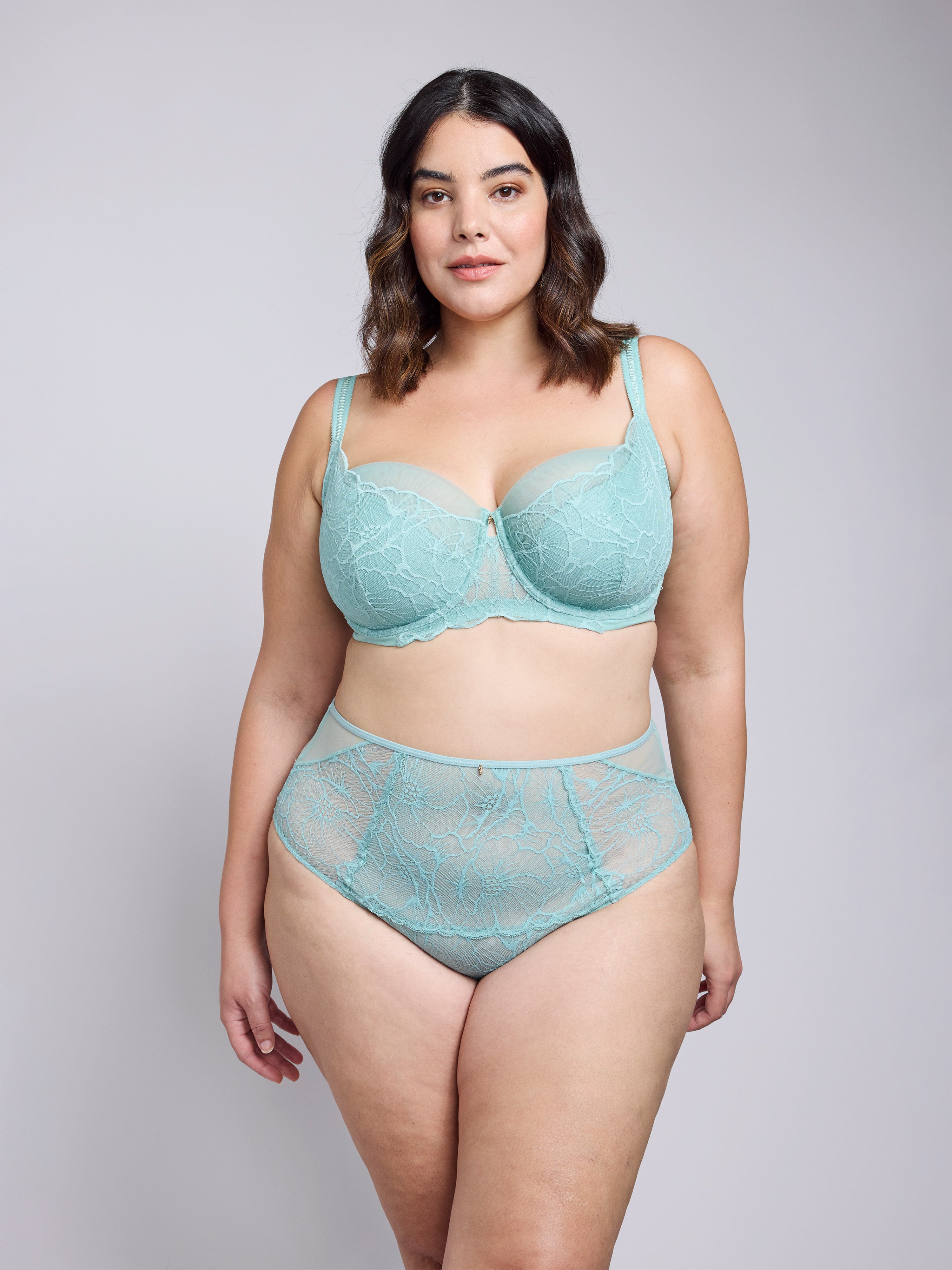 Gardenia High Waist Tai