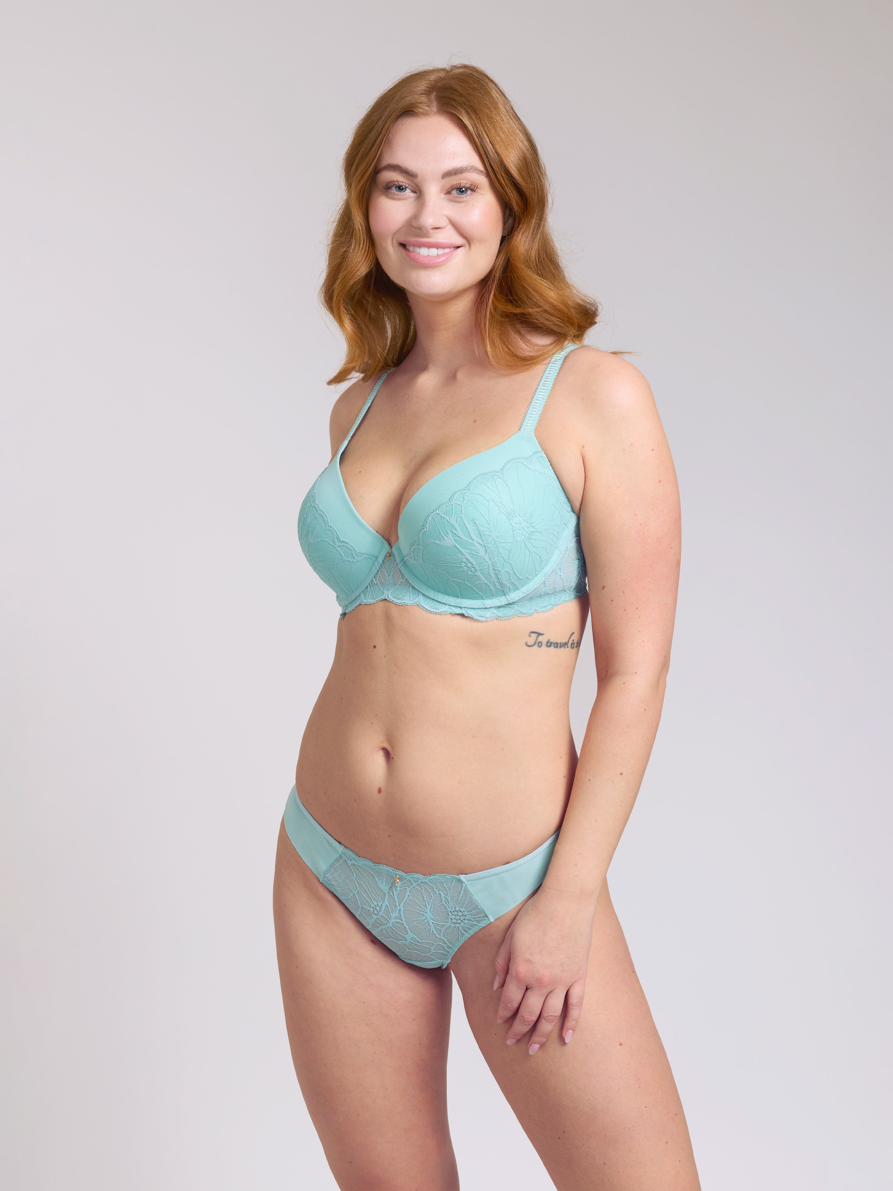 Gardenia Thong