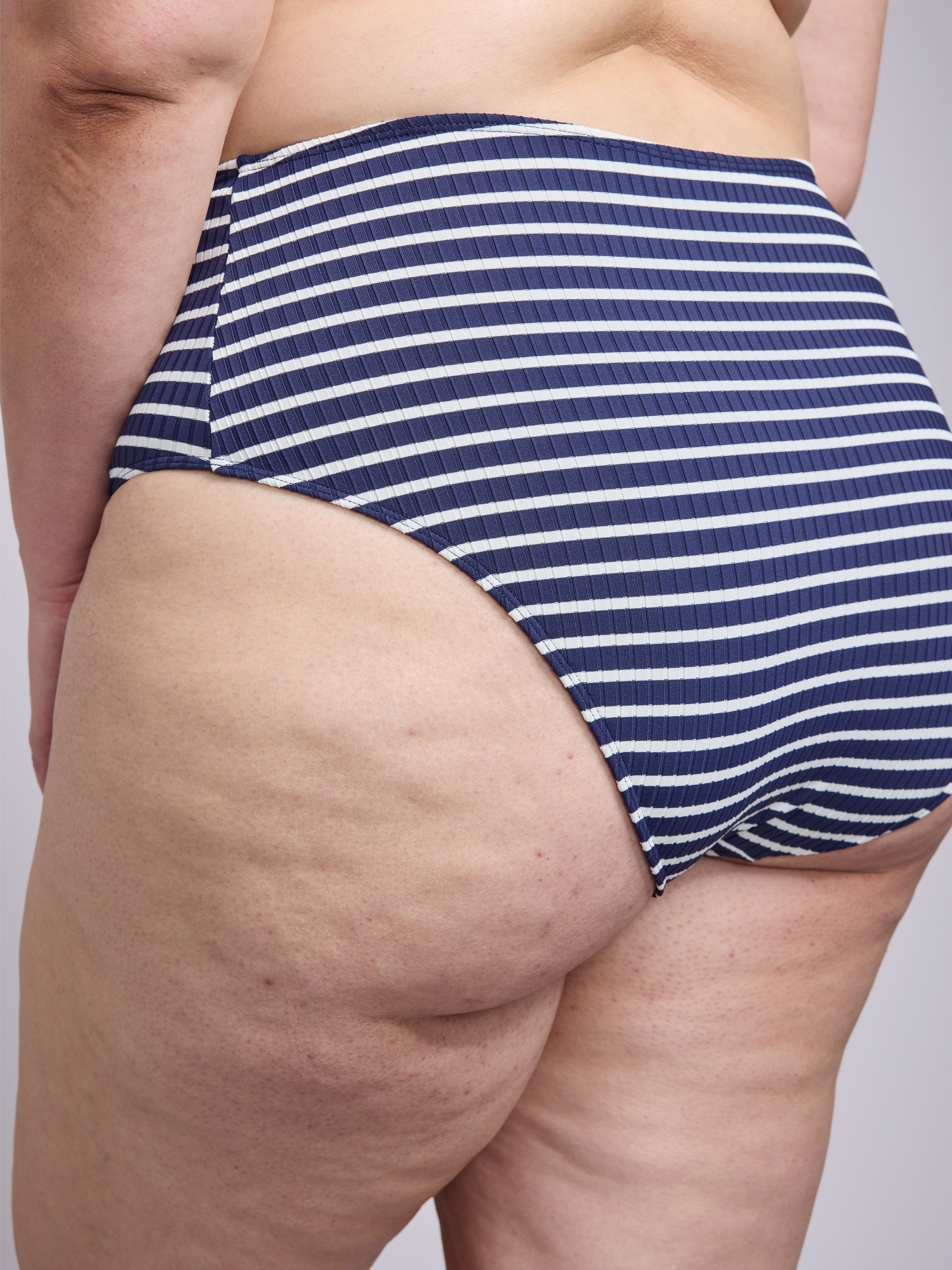 Skye Full Support Bikini Top