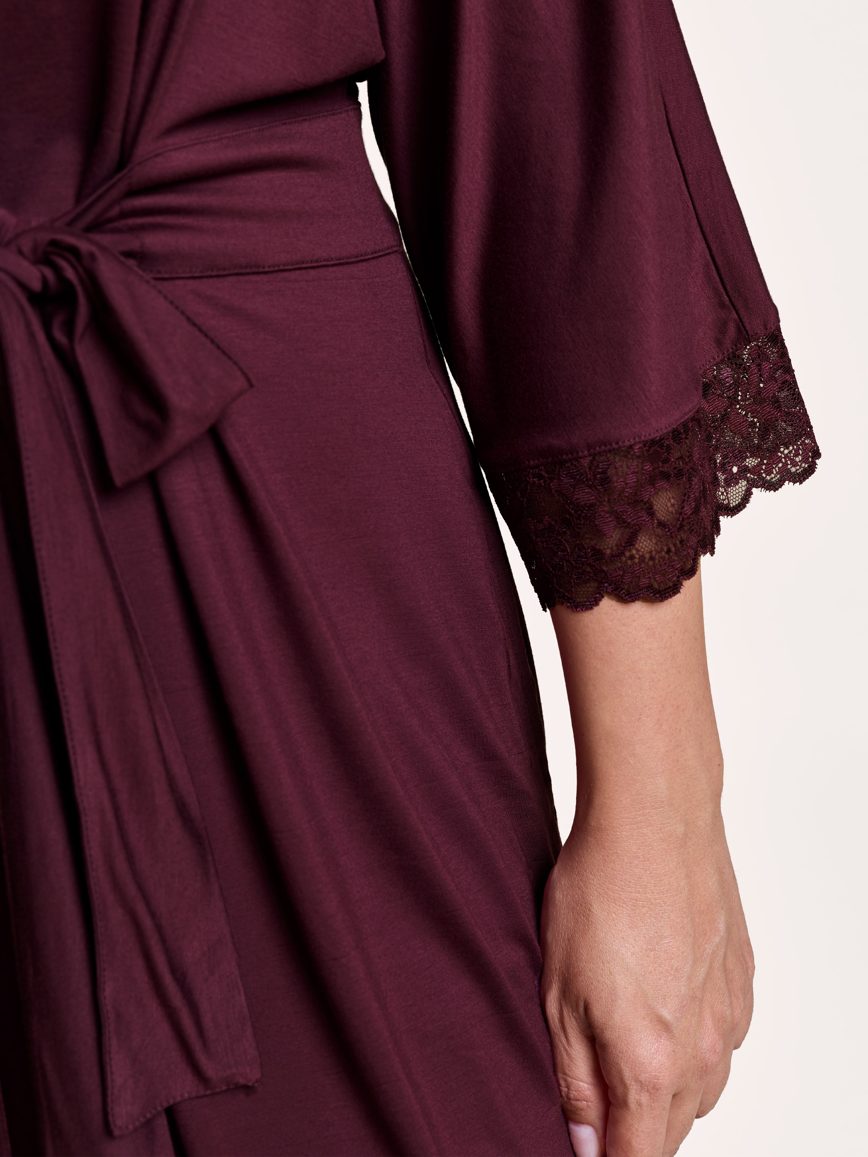 Lily Manches Longues Peignoir