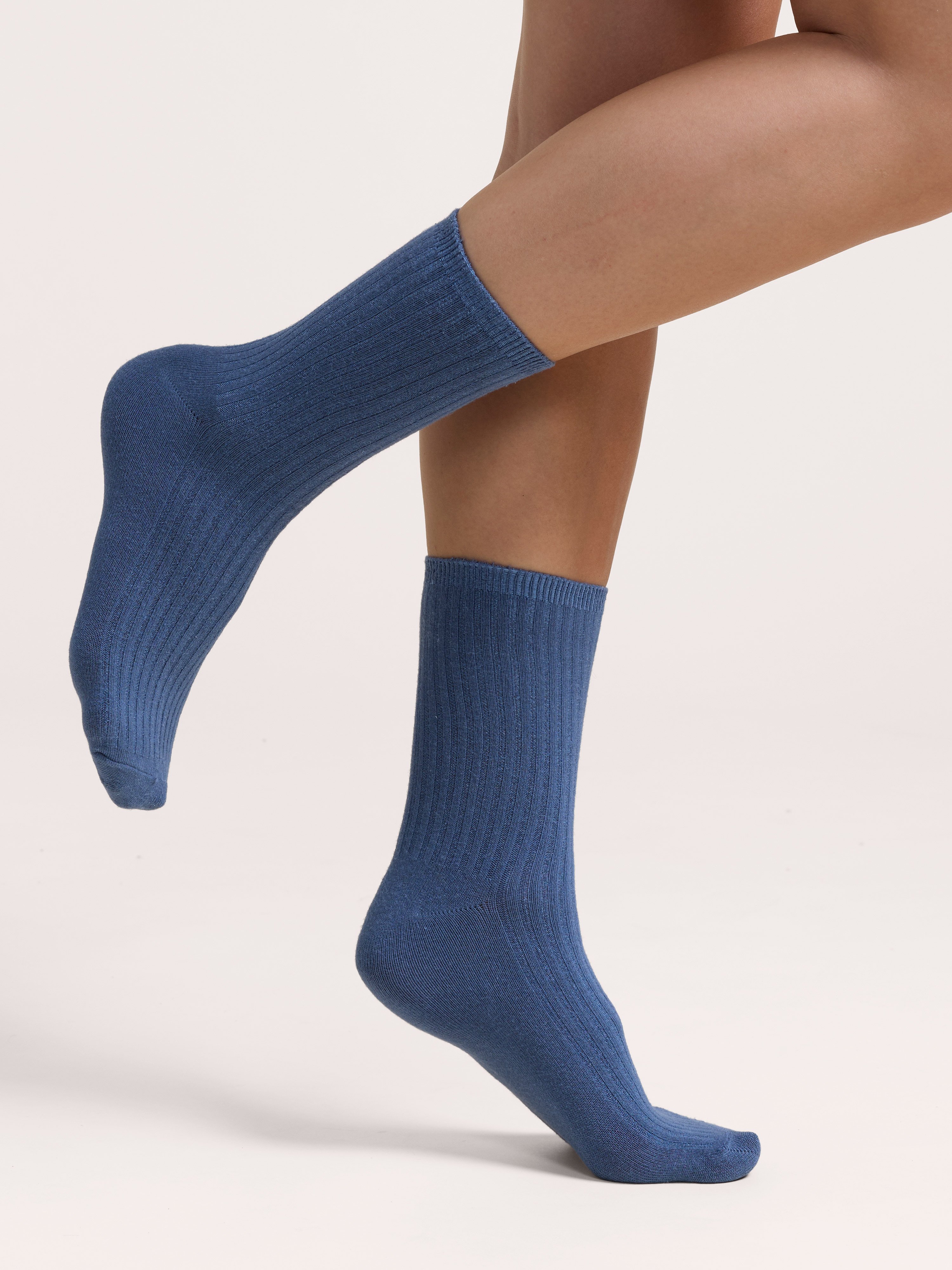 Isabella Ankle