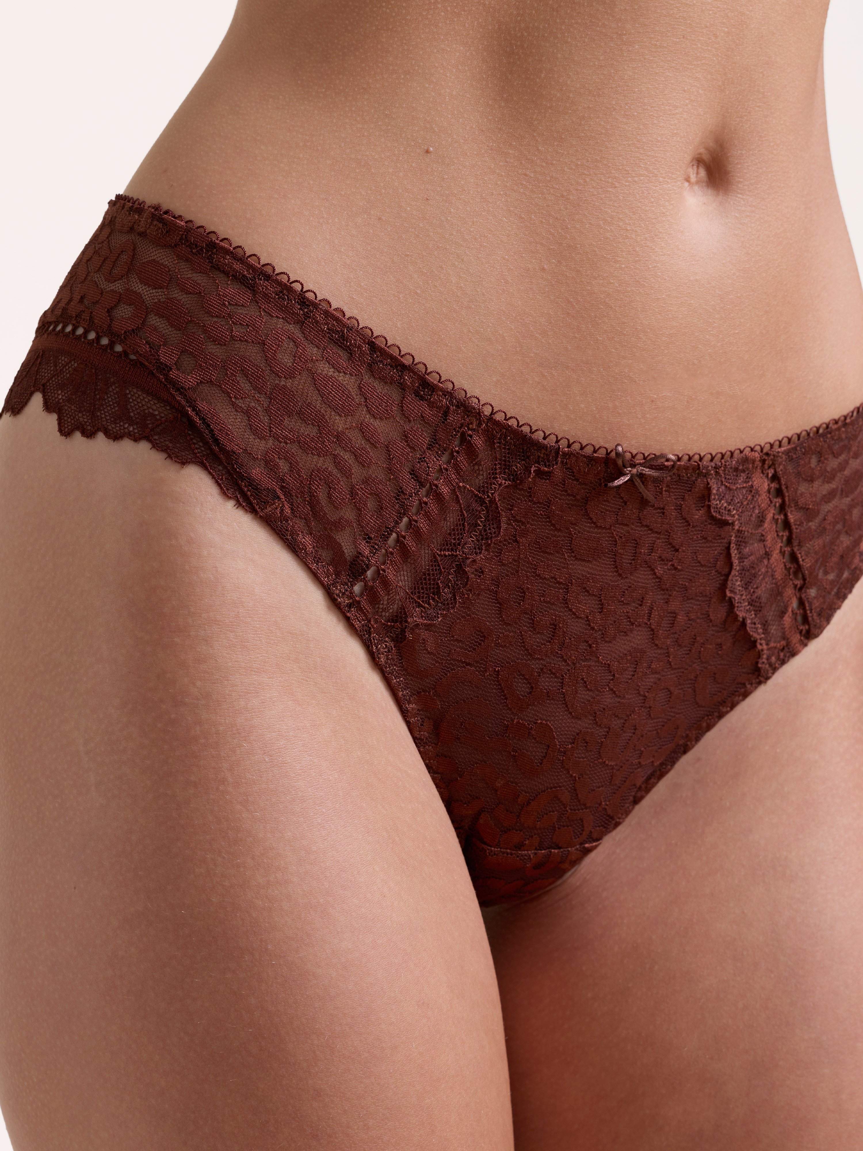 Jaz Hipster String