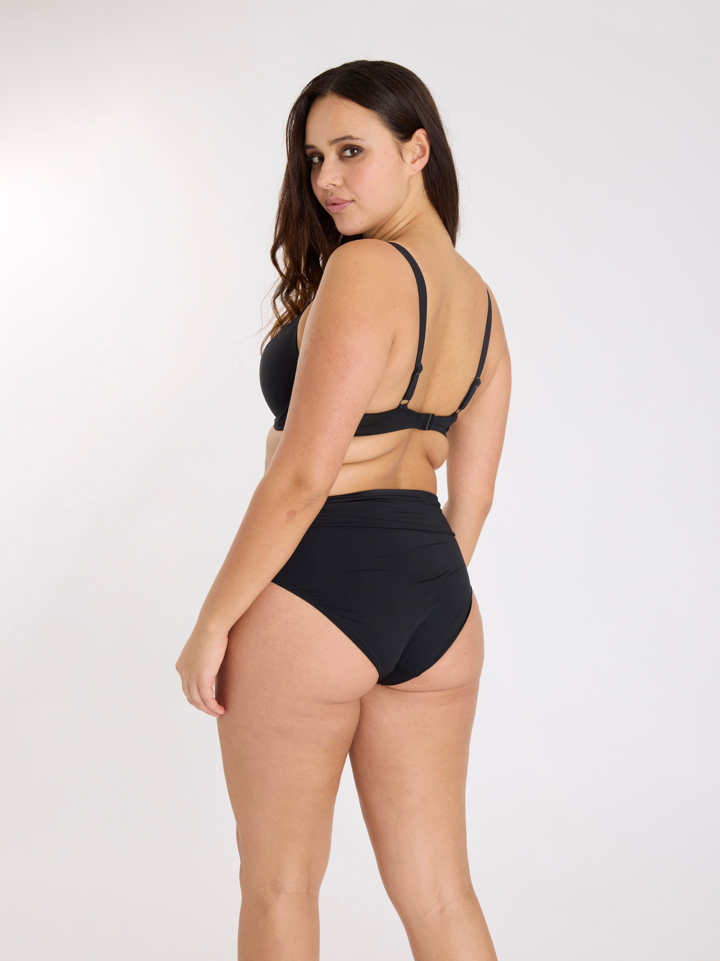 Marisol Full Support Bikini Top