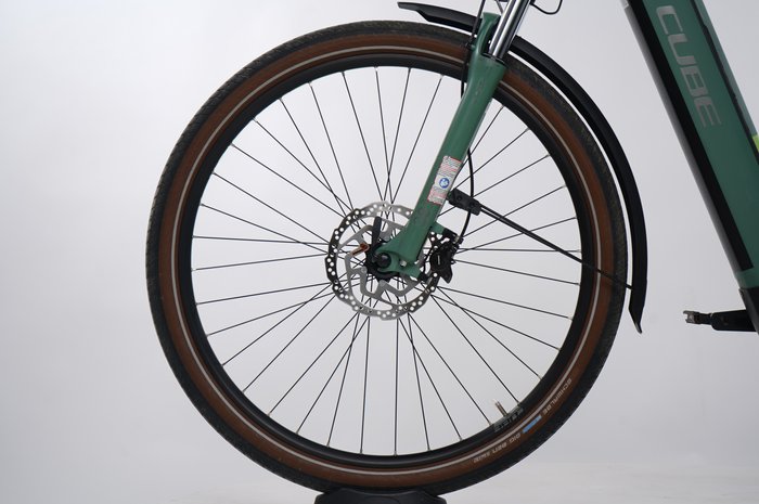 CUBE Touring Hybrid ONE 400