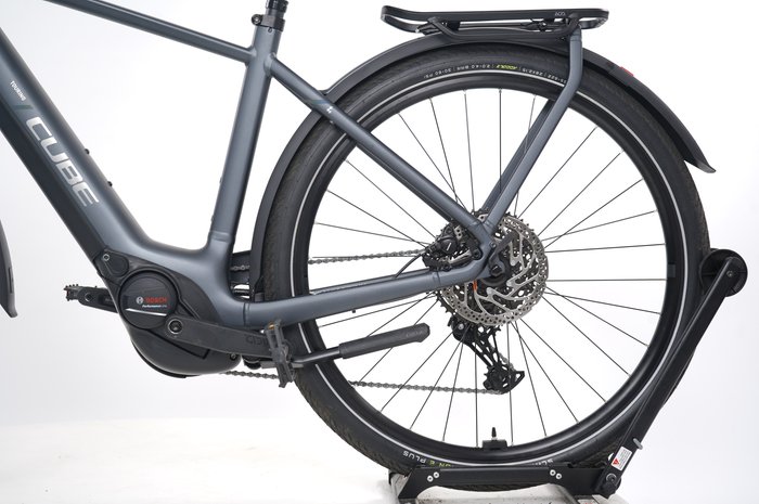CUBE TOURING HYBRID PRO 625