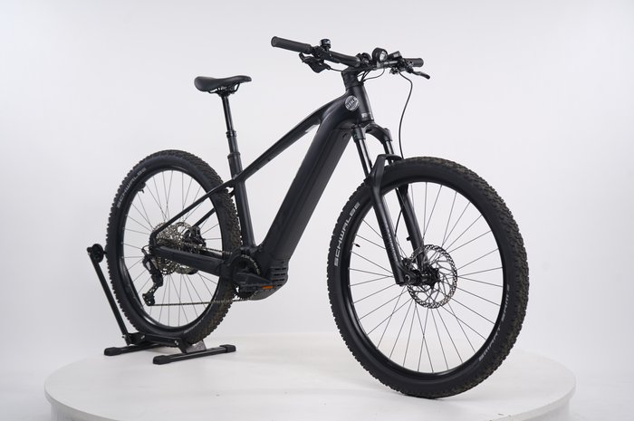CUBE Reaction Hybrid Race 800
