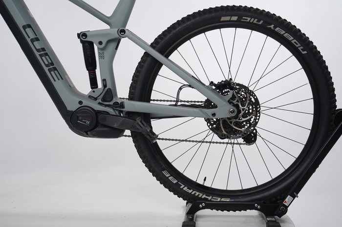 CUBE Stereo Hybrid 140 HPC Pro 625