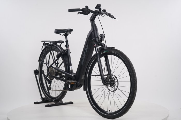 KTM CENTO 10 Plus
