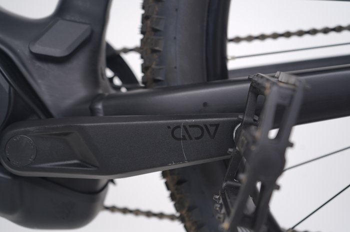 CUBE Reaction Hybrid Race 800