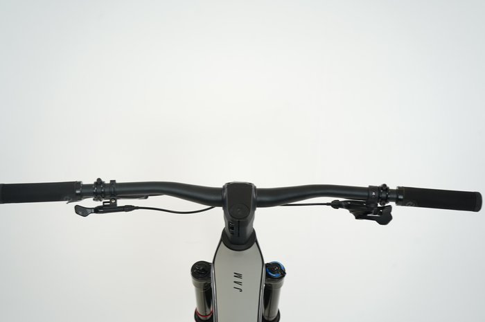 Focus Jam 8.8
