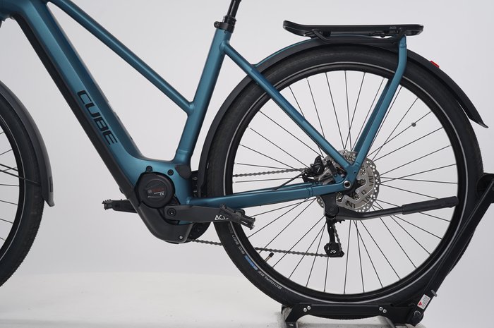CUBE Kathmandu Hybrid ONE 750