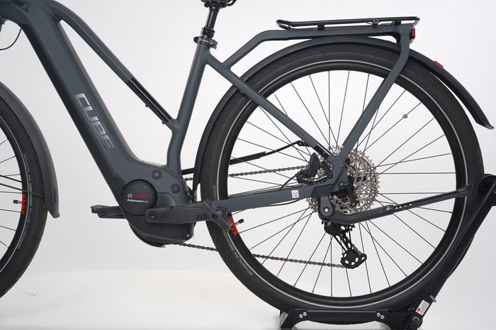 CUBE Touring Hybrid EXC 625