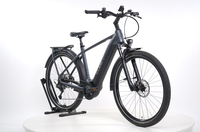 CUBE TOURING HYBRID PRO 625