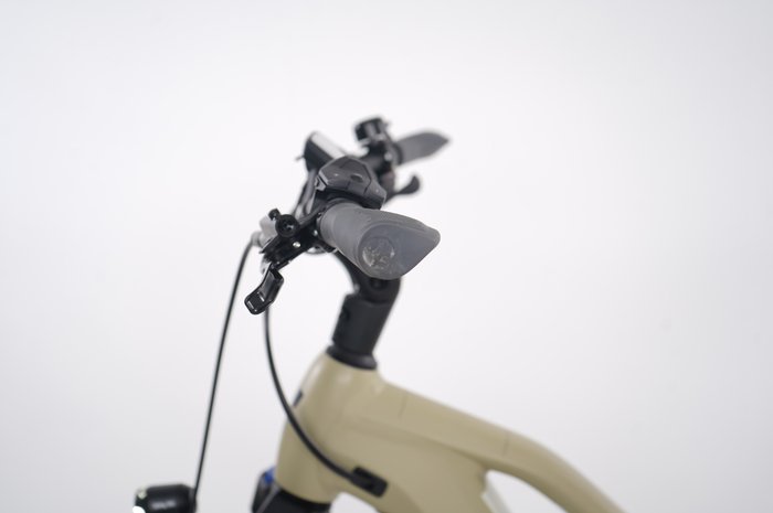 CUBE Kathmandu Hybrid Pro 625