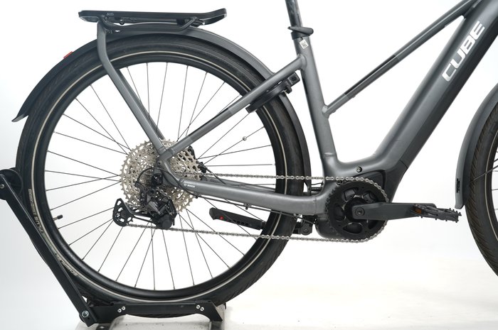 CUBE Touring Hybrid EXC 625