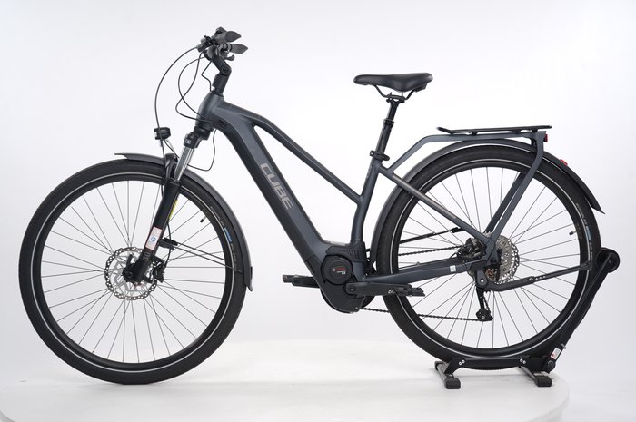CUBE Kathmandu Hybrid ONE 625