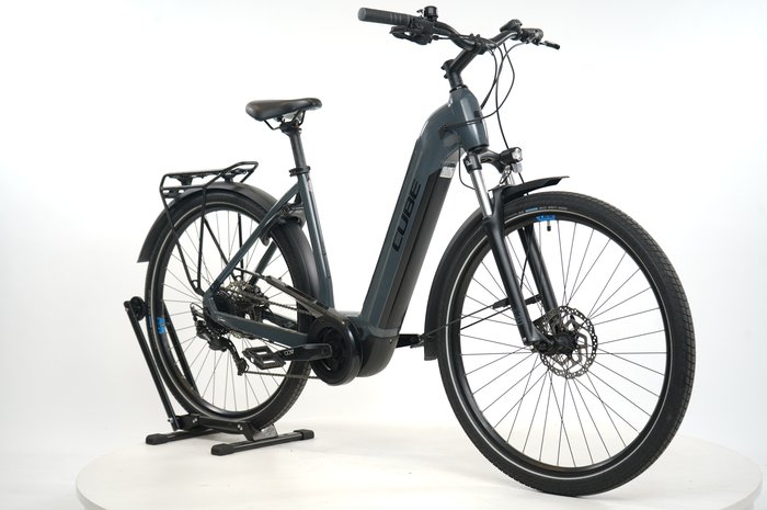 CUBE Touring Hybrid Pro 500