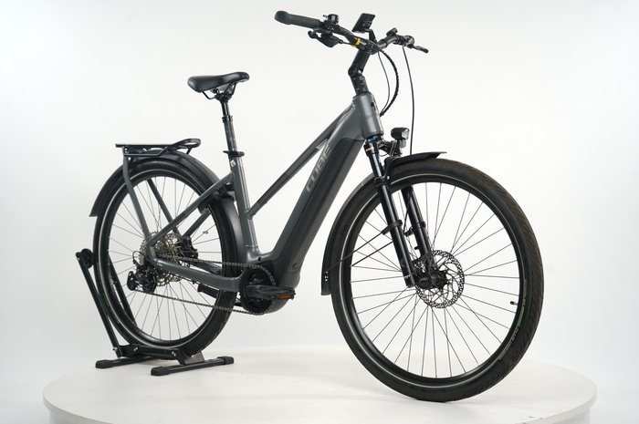 CUBE Touring Hybrid EXC 625