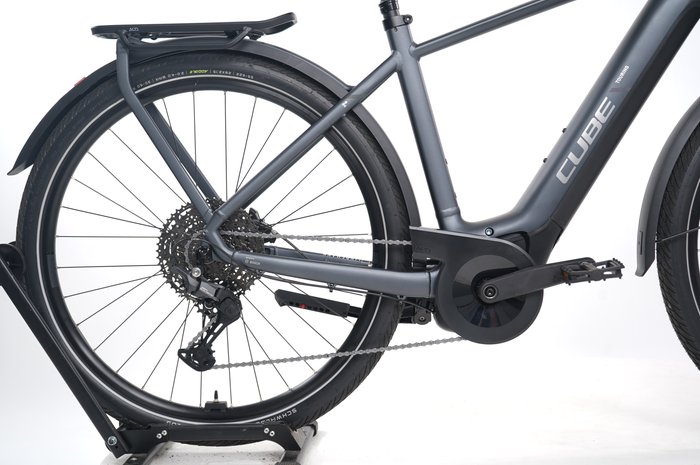 CUBE TOURING HYBRID PRO 625