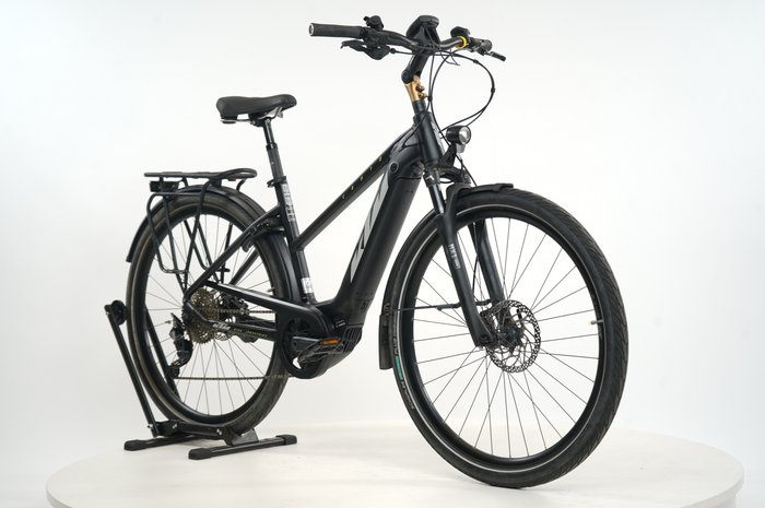 KTM Cento 10