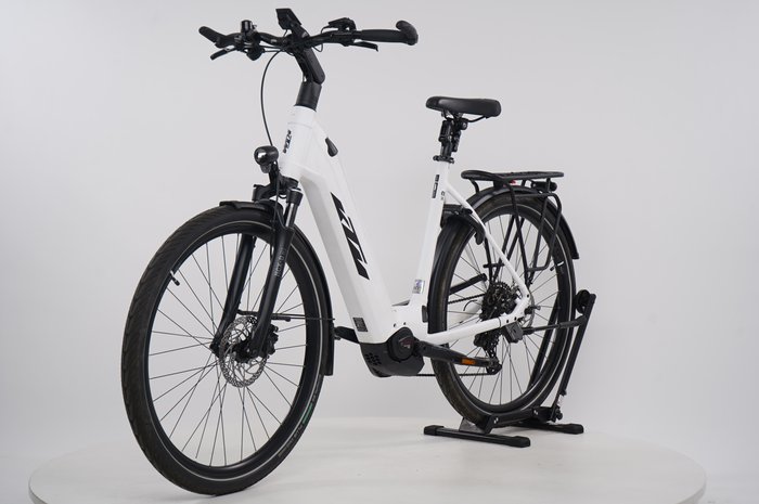 KTM CENTO 10 Plus