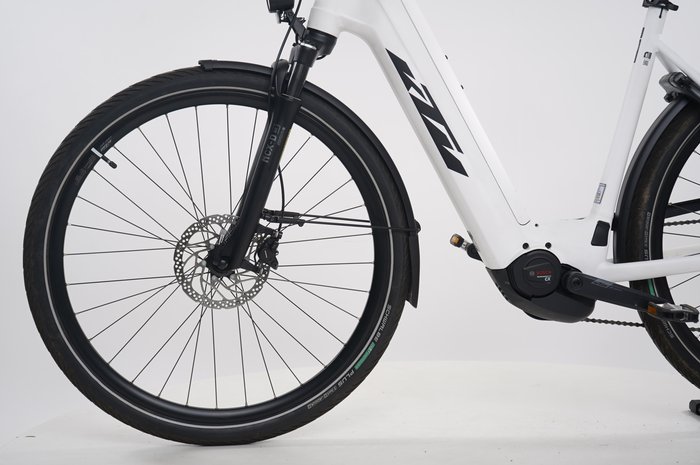 KTM CENTO 10 Plus