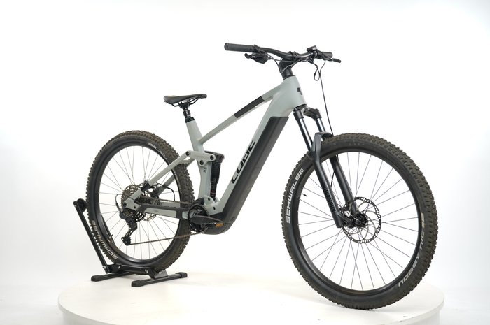 CUBE Stereo Hybrid 140 HPC Pro 625