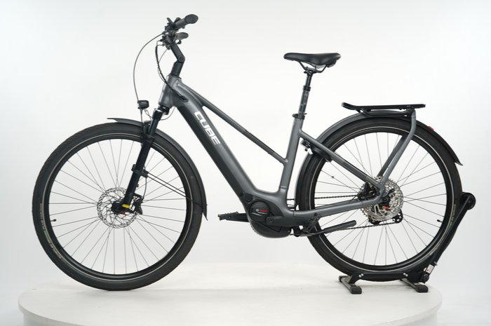 CUBE Touring Hybrid EXC 625