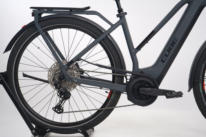 CUBE Touring Hybrid EXC 625