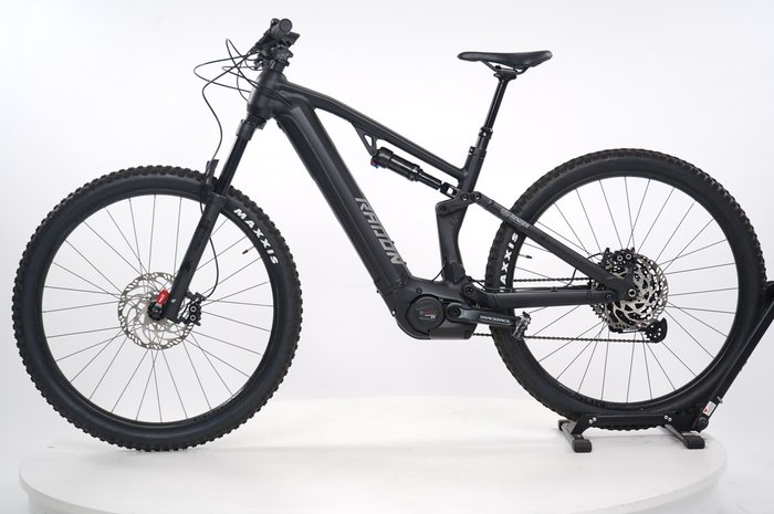Radon Render 8.0 AL CX 750