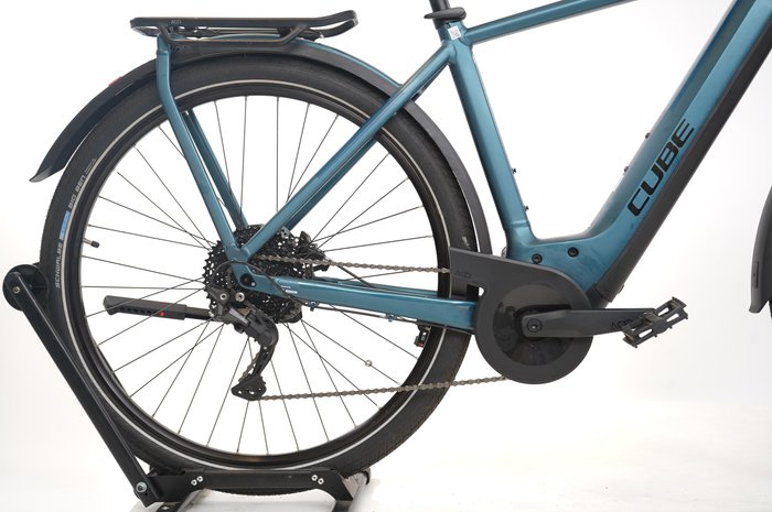 CUBE Kathmandu Hybrid ONE 750