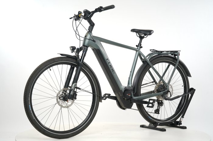 CUBE Kathmandu Hybrid Pro 625
