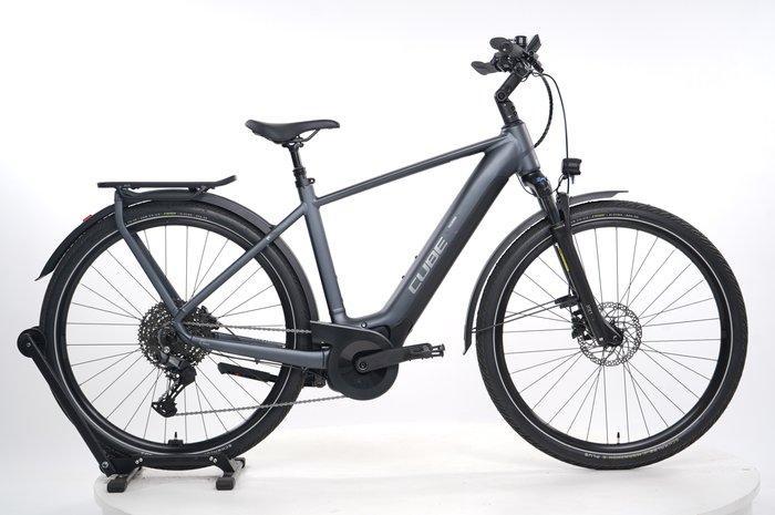 CUBE TOURING HYBRID PRO 625