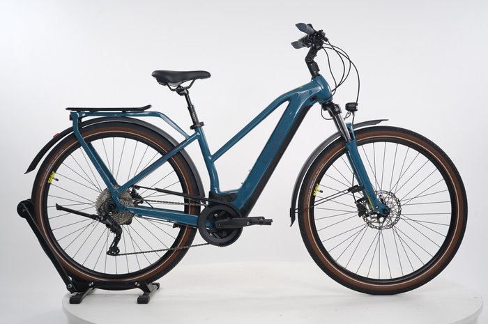 CUBE Kathmandu Hybrid ONE 625 Lady