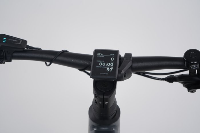 CUBE Reaction Hybrid Race 750